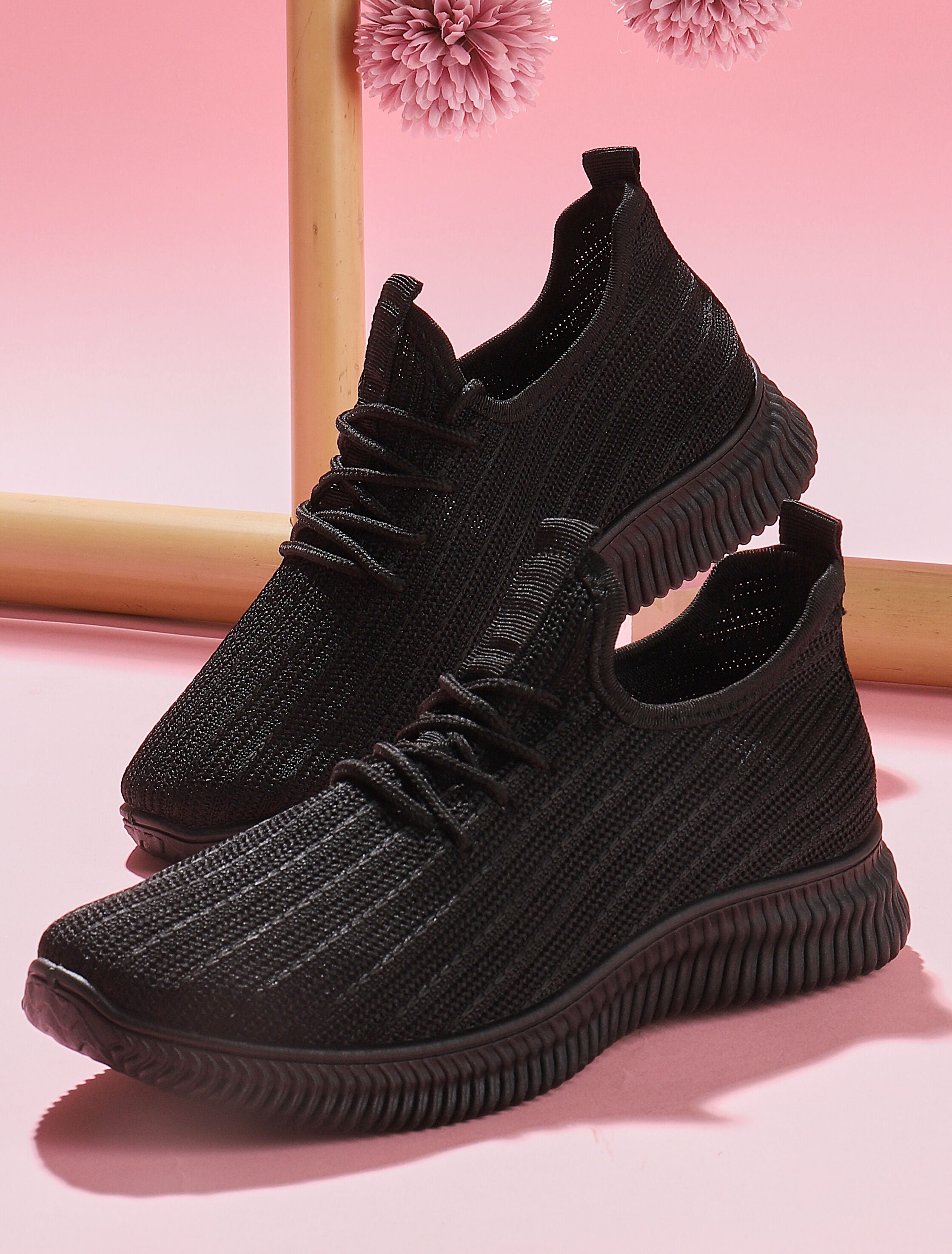 Sneakers en tissu à lacets - noir - 7