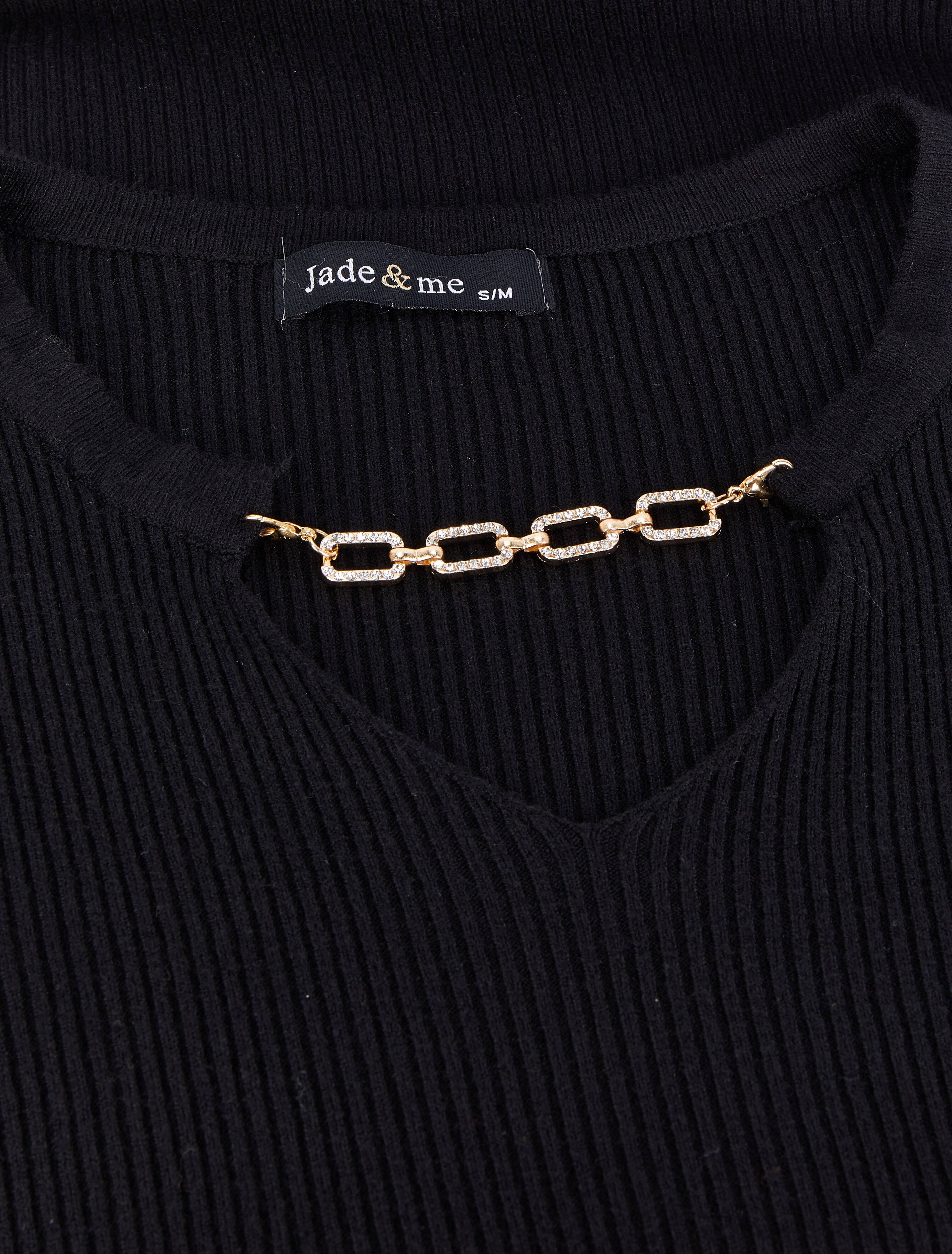 Pull côtelé à col V orné d&