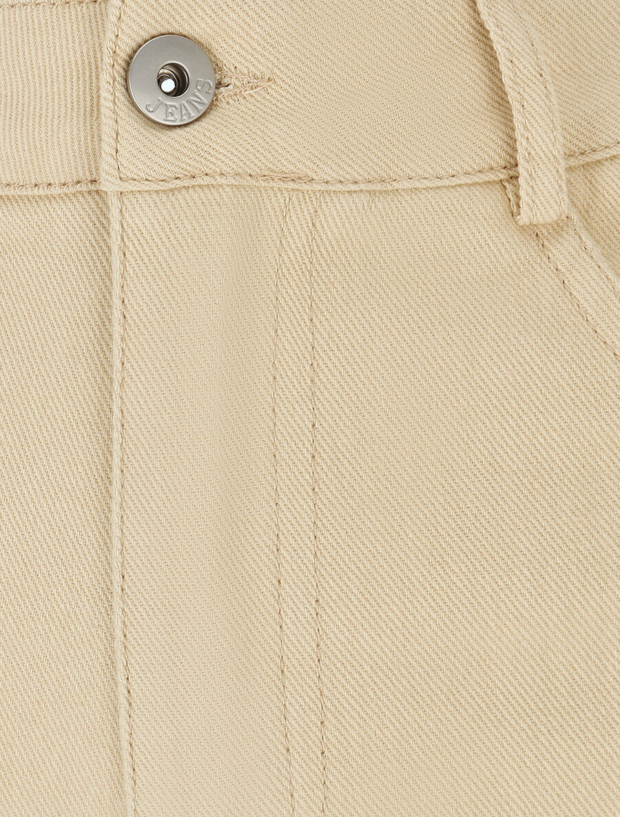 Short uni en jean à revers - Beige - 3