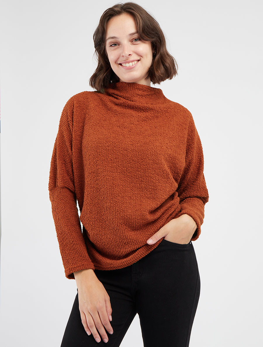 Pull texturé col montant chauve-souris - Terre de sienne