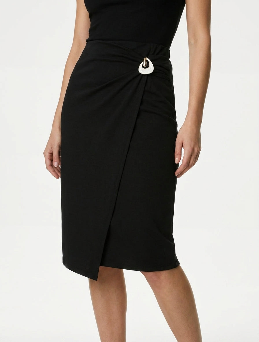 Jupe midi style portefeuille à bijou effet nacré - Noir