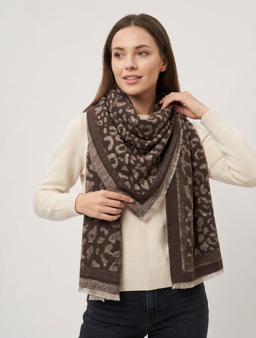 Echarpe molletonnée à motif léopard - Marron