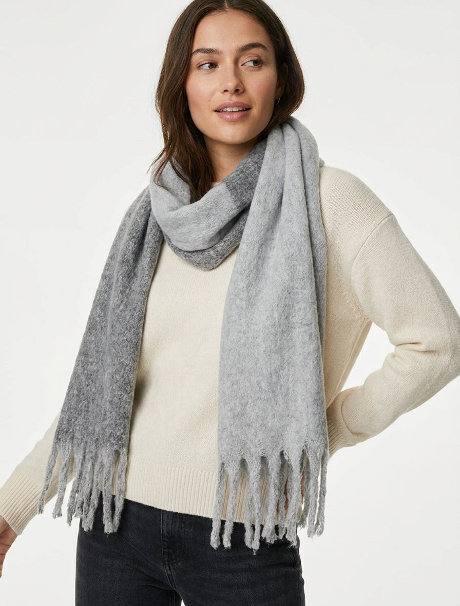 Echarpe en laine mélangée à franges - Gris