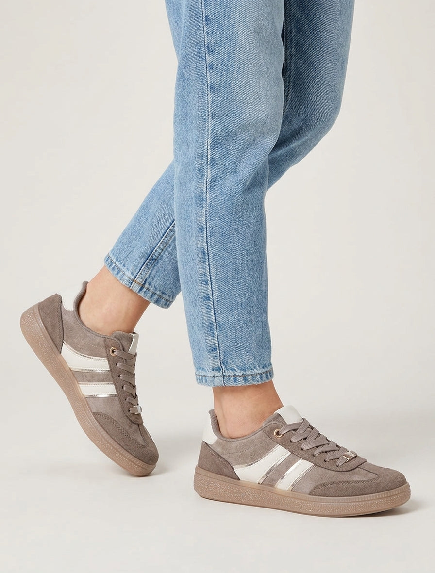 Baskets en suédine à bandes contrastantes - Taupe