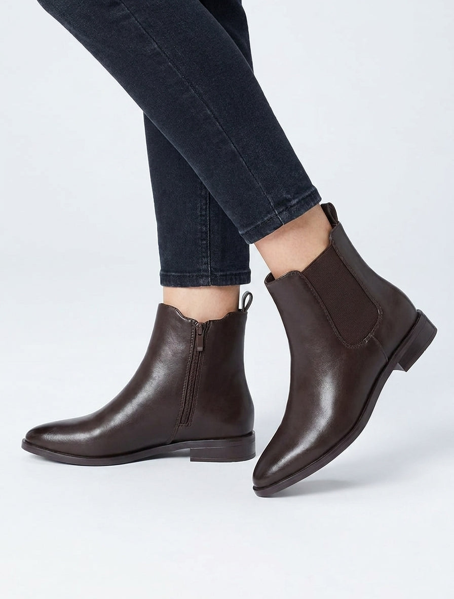 Bottines en simili à bouts pointus - Marron