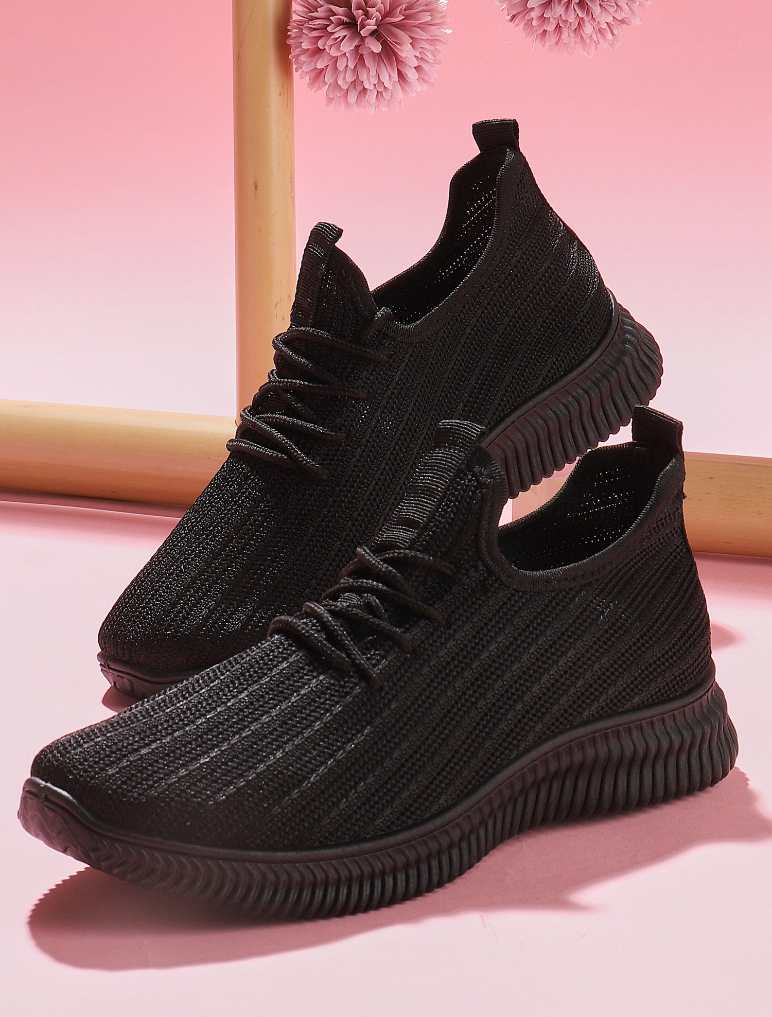 Sneakers en tissu à lacets - noir - 7