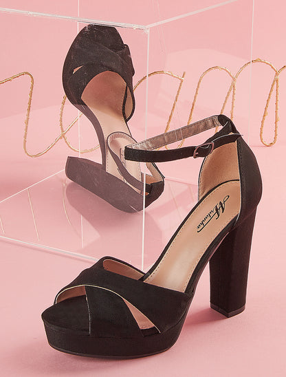 Sandales à plateforme et à ganses croisées - noir - 6