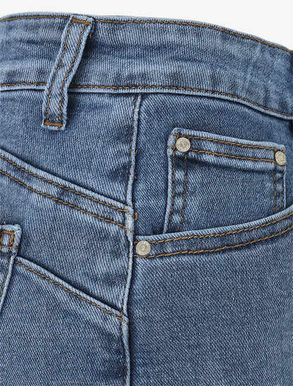 Short en jean à bords effilochés - Bleu - 3