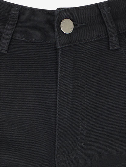 Short uni en jean à revers - Noir - 3