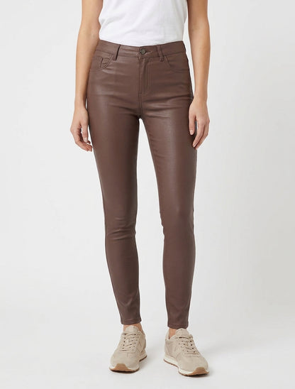 Pantalon slim en simili effet enduit - Marron