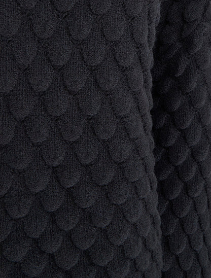 Pull texturé à motif écailles - Noir - 3