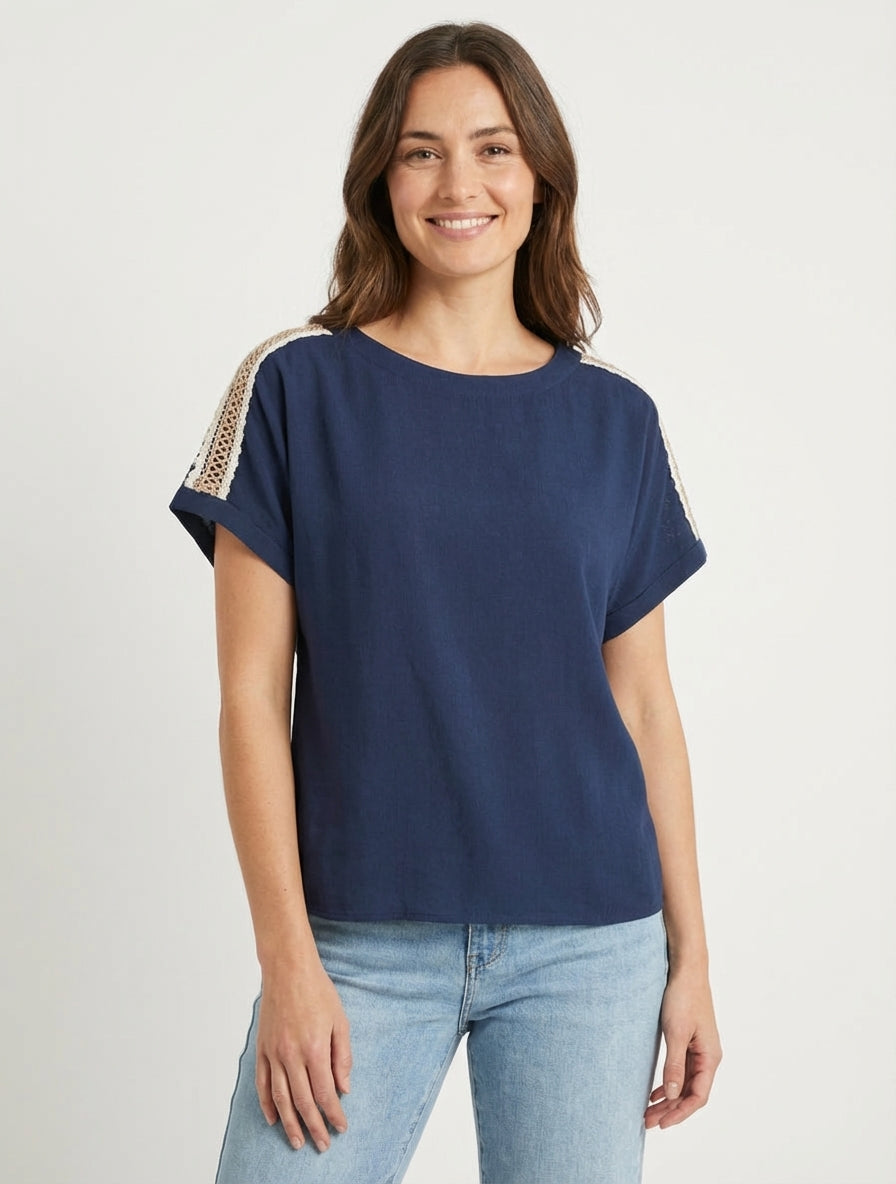 Top fluide broderies ajourées - Marine