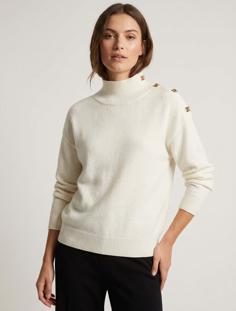 Pull droit à col montant et boutons métalliques - Écru