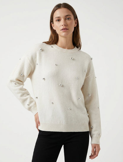 Pull uni clouté à col rond - Écru