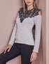 Pull à épaules dénudées et plastron dentelle - Gris clair - 1