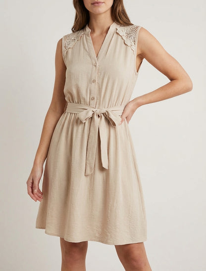 Robe mi-longue boutonnée sans manches - Beige