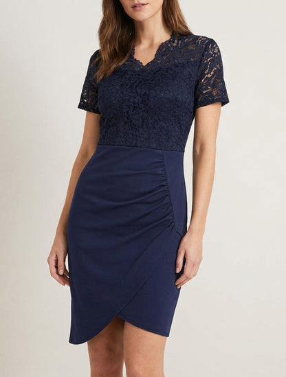 Robe ajustée à manches courtes et dentelle - Marine