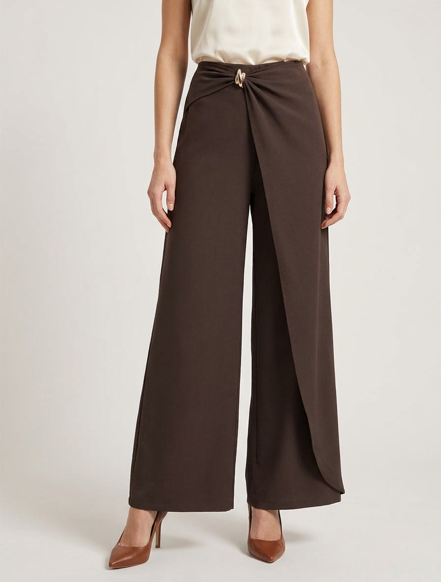 Pantalon ample à pan et bijou métallique - Marron