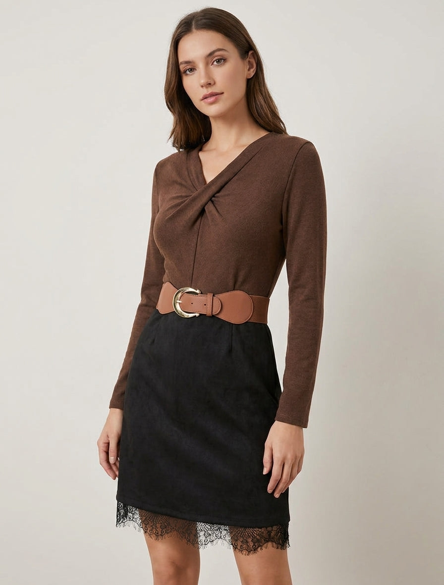 Robe droite en maille et suédine à bords en dentelle - Marron/noir