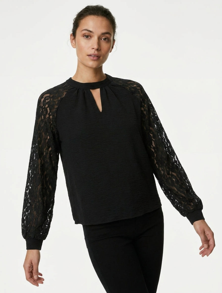 Top à manches raglan en dentelle et col ajouré - Noir