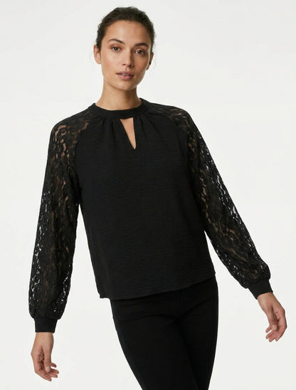 Top à manches raglan en dentelle et col ajouré - Noir