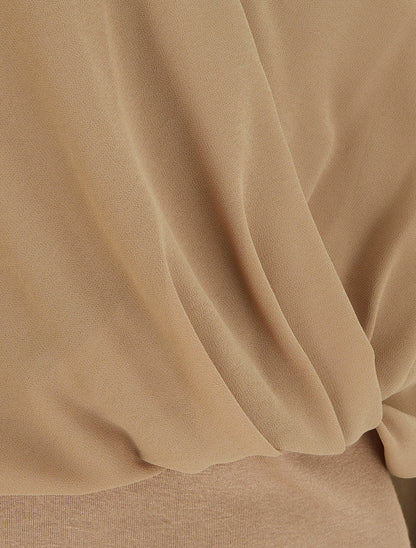 Top à manches style chauve-souris et pans cache-coeur - Beige foncé - 3