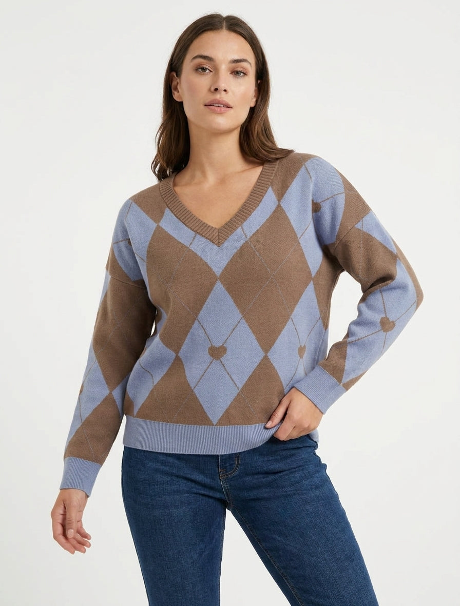 Pull à col V motif carreaux et coeur - Marron/bleu