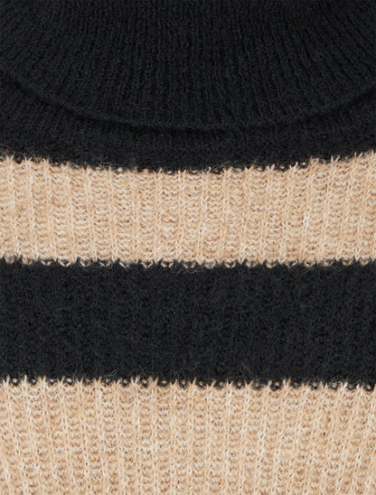 Pull rayé à col roulé - Noir/camel - 3