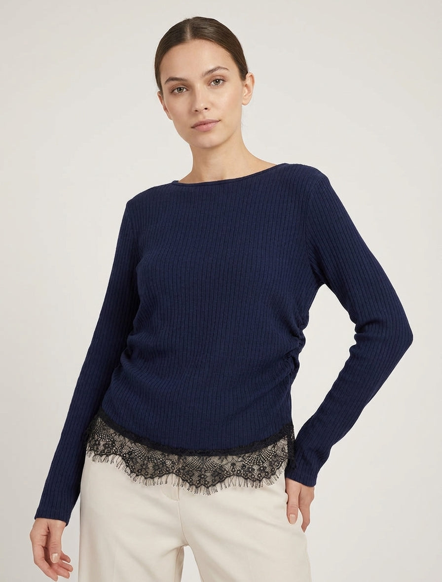 Pull côtelé bas dentelle et côtés froncés - Marine