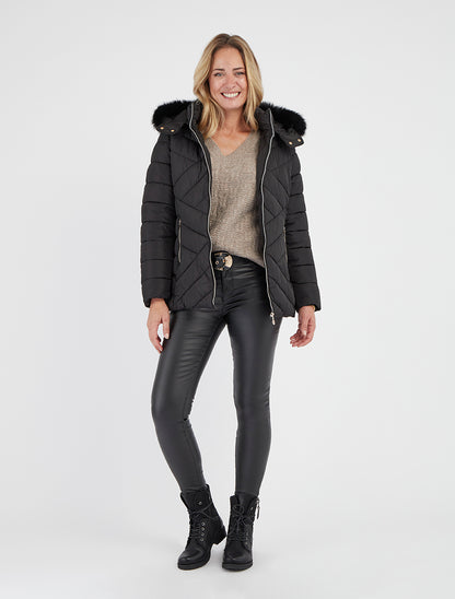 Look Leonilde