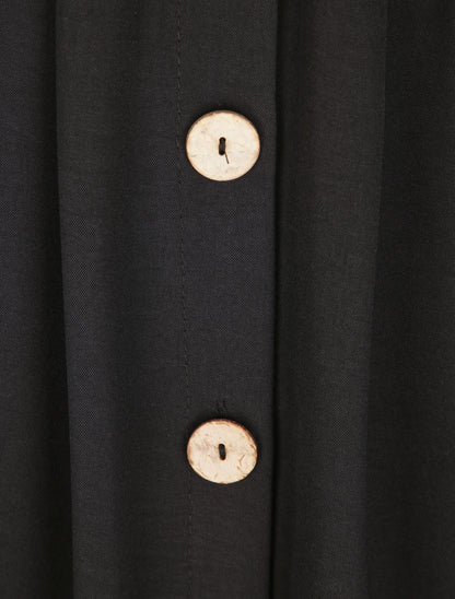 Robe longue à boutons stylisés - Noir - 3