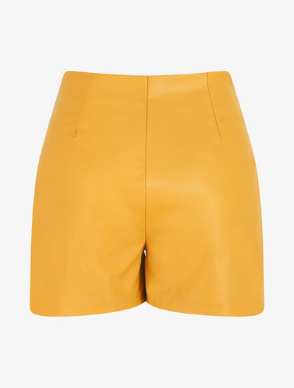 Short en simili taille haute boutonnée - Moutarde - 2