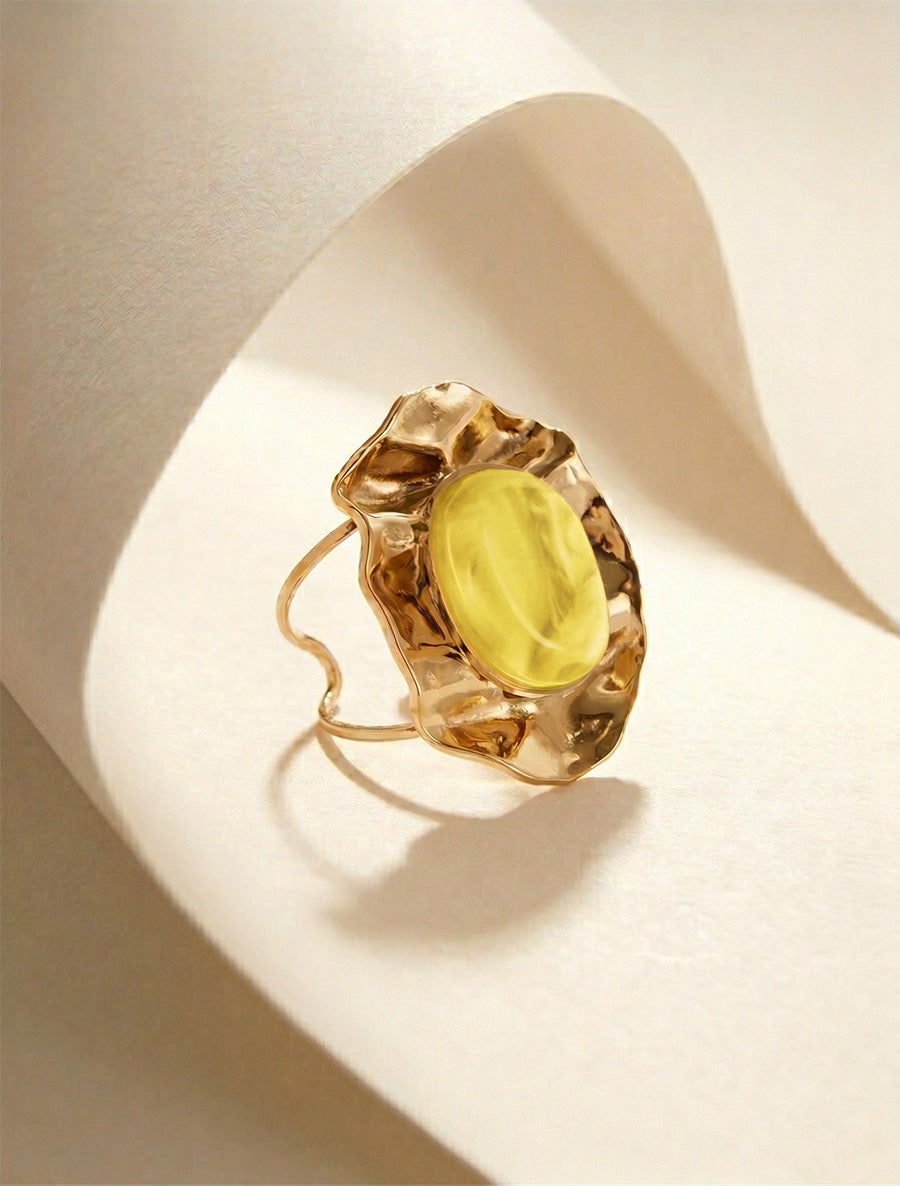 Bague martelée ornée d&