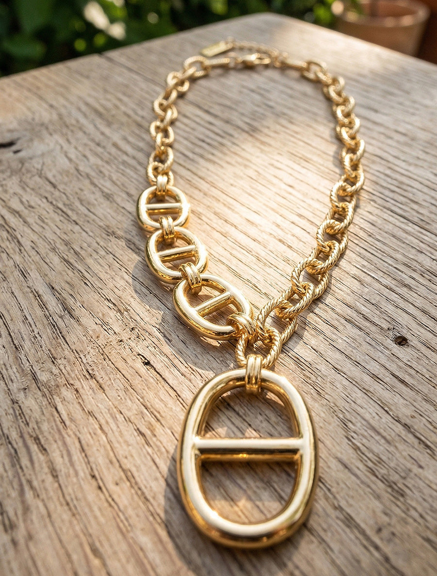 Collier en maille à pendentif stylisé - Or - 1