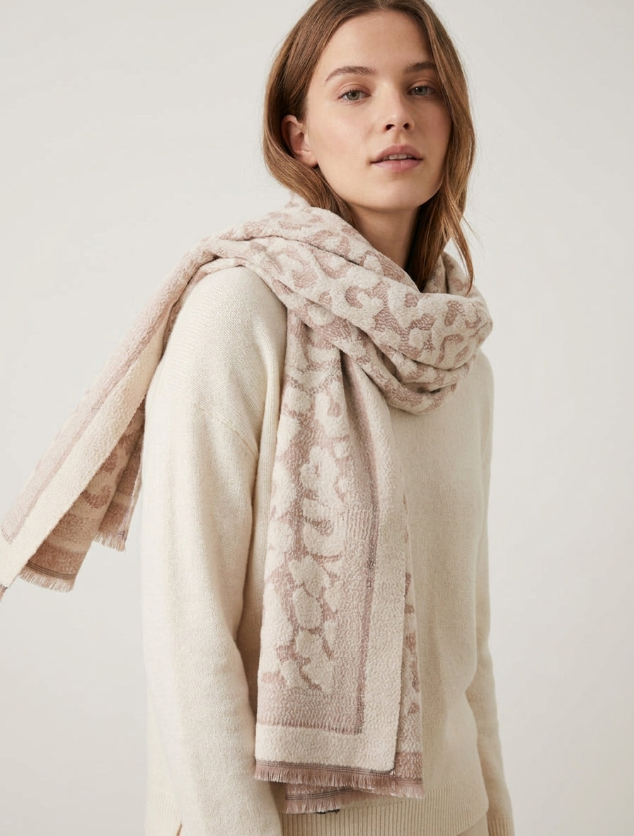 Echarpe molletonnée à motif léopard - Beige
