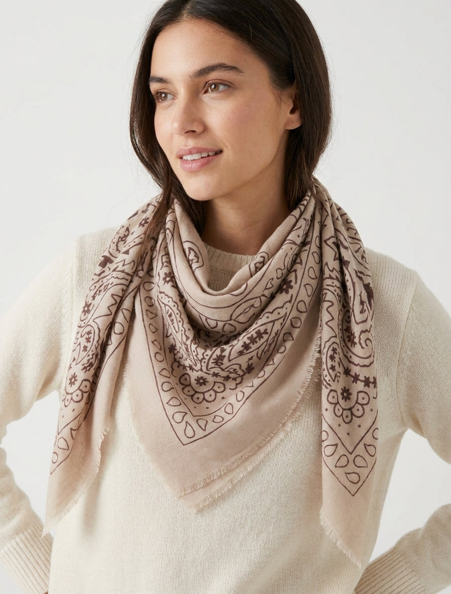 Foulard imprimé cachemire à bords effilochés - Taupe