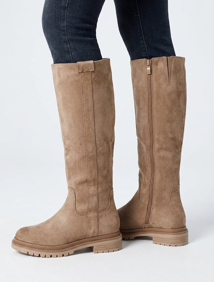 Bottes en suédine à semelle crantée - Taupe