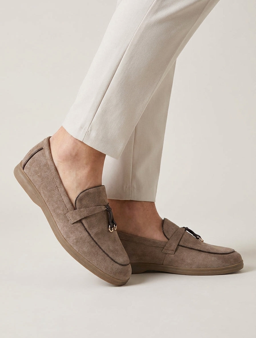 Mocassins en suédine à boucle décorative - Taupe foncé