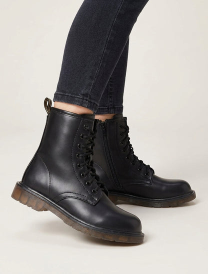 Boots montantes lacées en simili - Noir