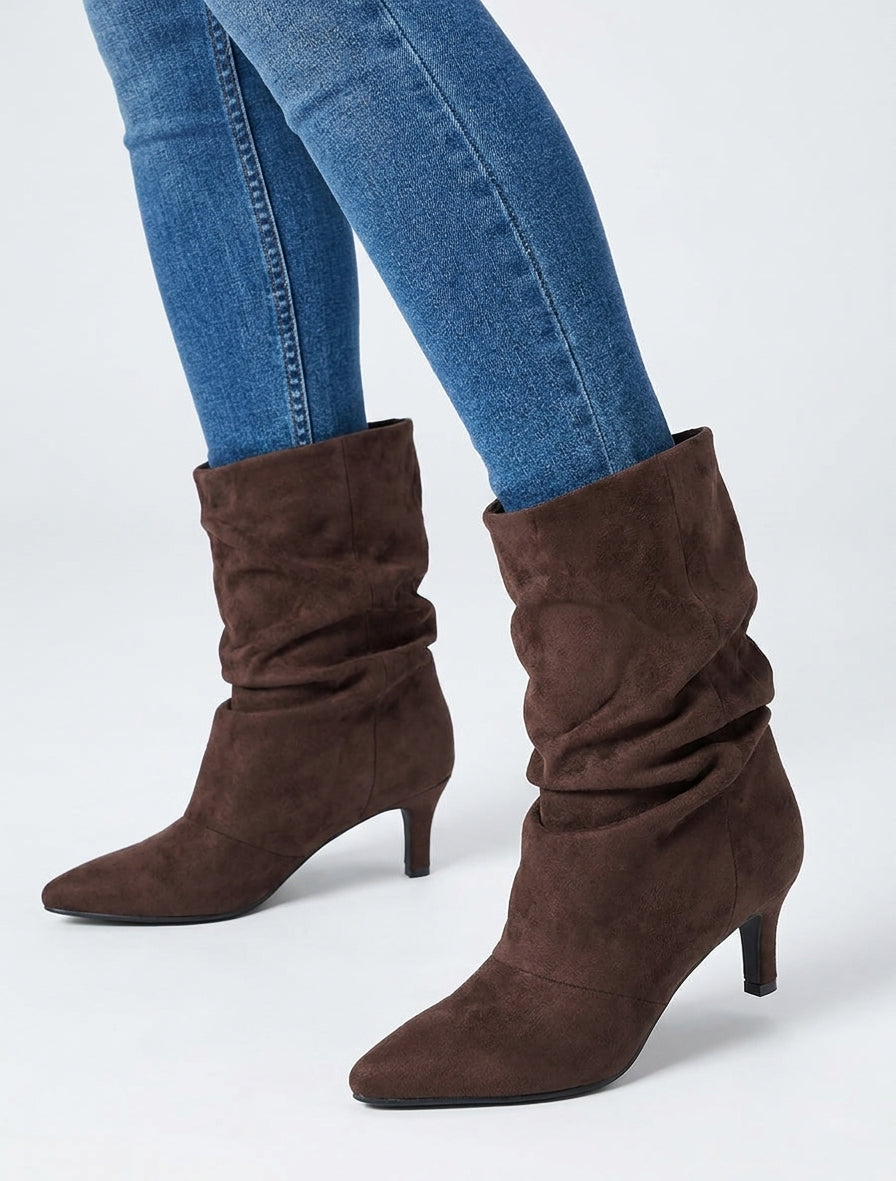 Bottines en suédine froncé bouts pointus - Chocolat