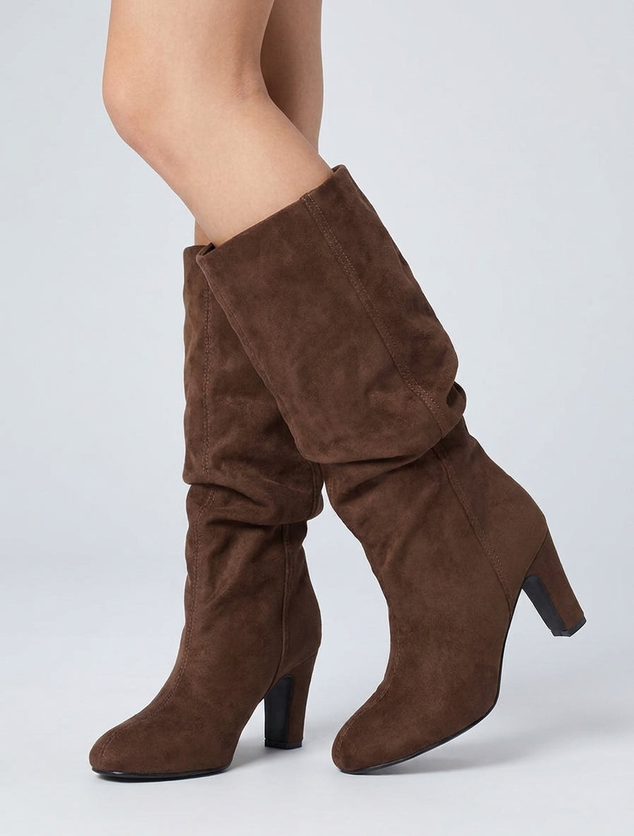 Bottes en suédine froncées à bouts ronds - Camel