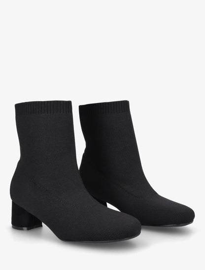 Bottines style chaussettes en tissu côtelé - Noir - 4