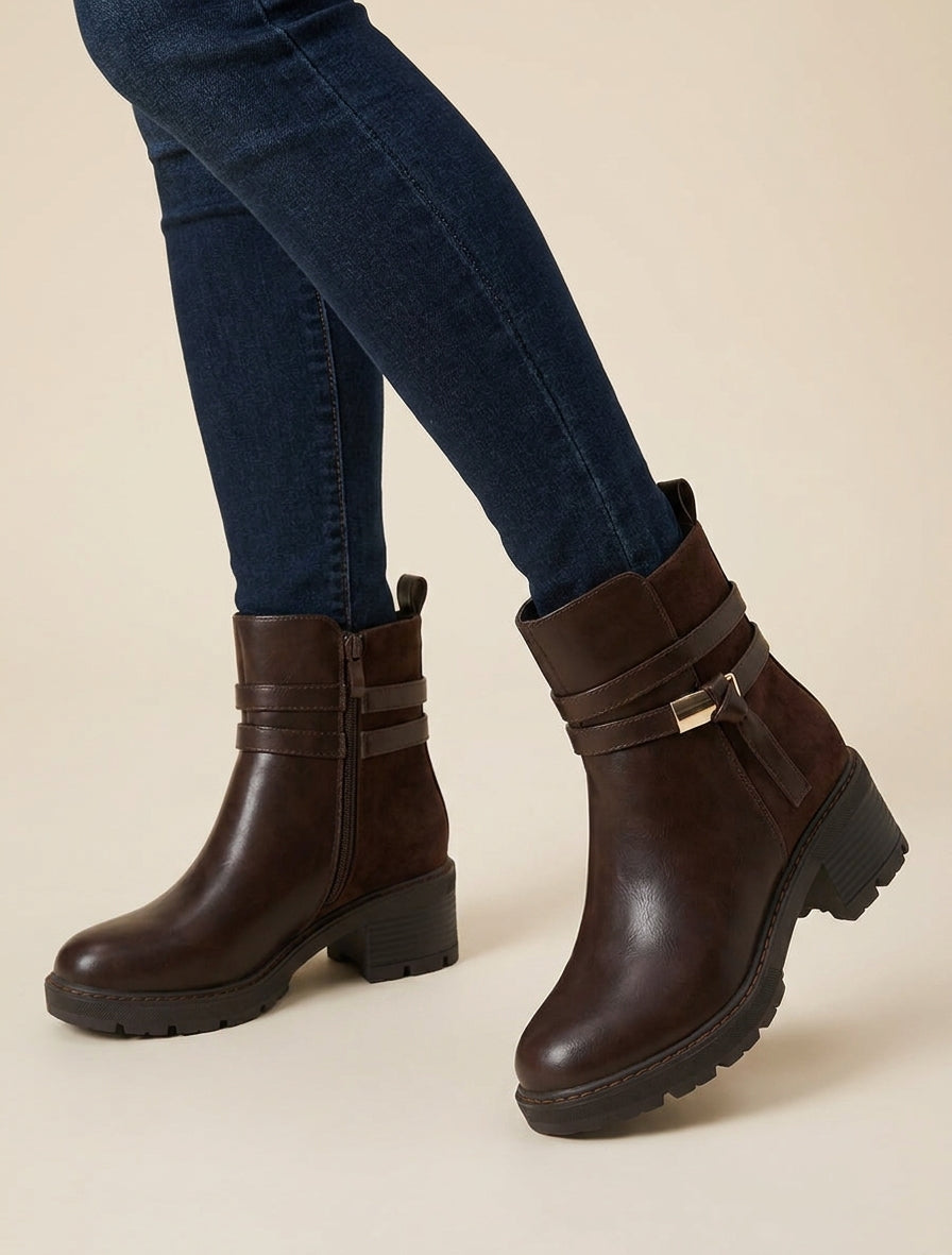 Bottines en simili et suédine - Marron