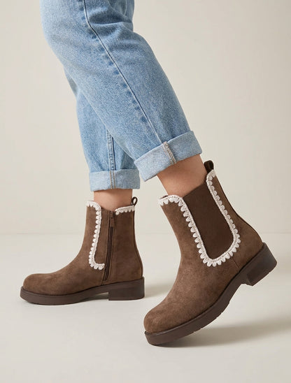 Bottines suédine élastiquées à broderies - Marron