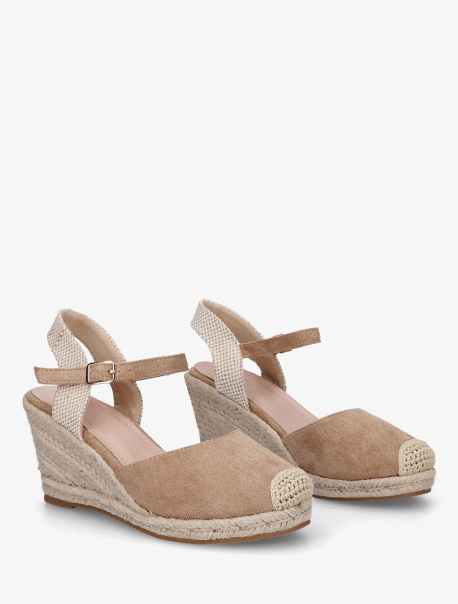 Sandales compensées en suédine - Camel - 4