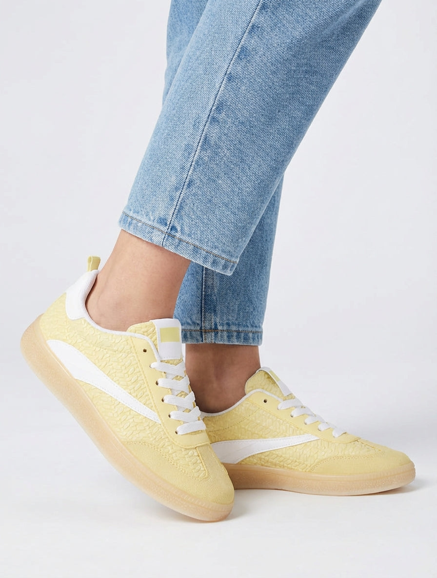 Baskets en simili effet tressé - Jaune