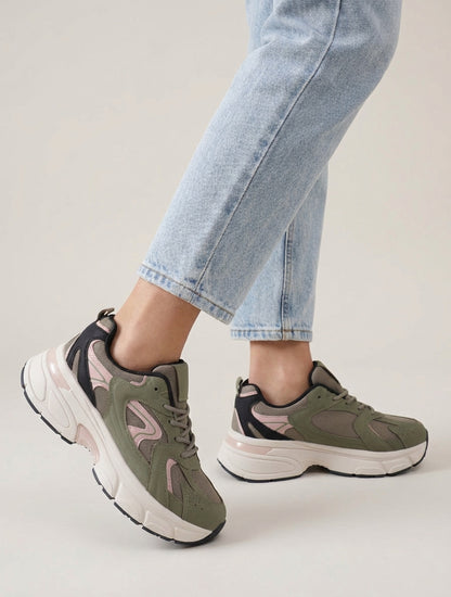 Baskets style running en toile - Kaki