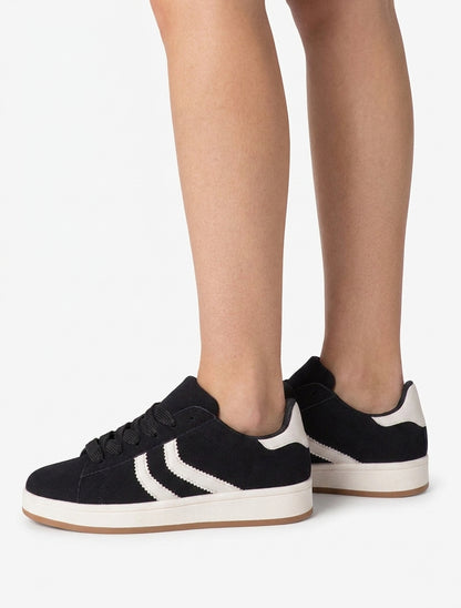 Baskets effet nubuck à bandes dentelées - Noir