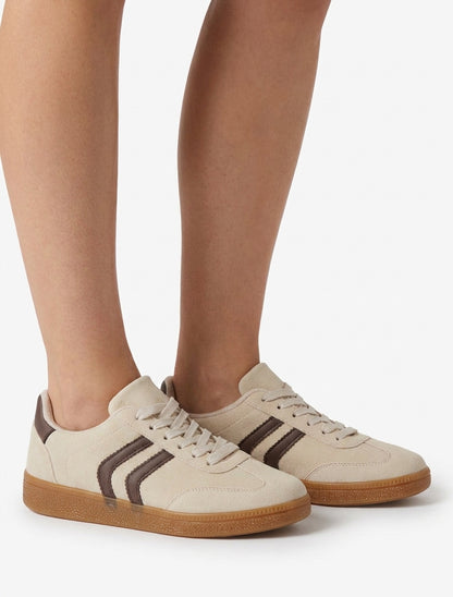 Sneakers effet nubuck à semelle caoutchouc - Beige