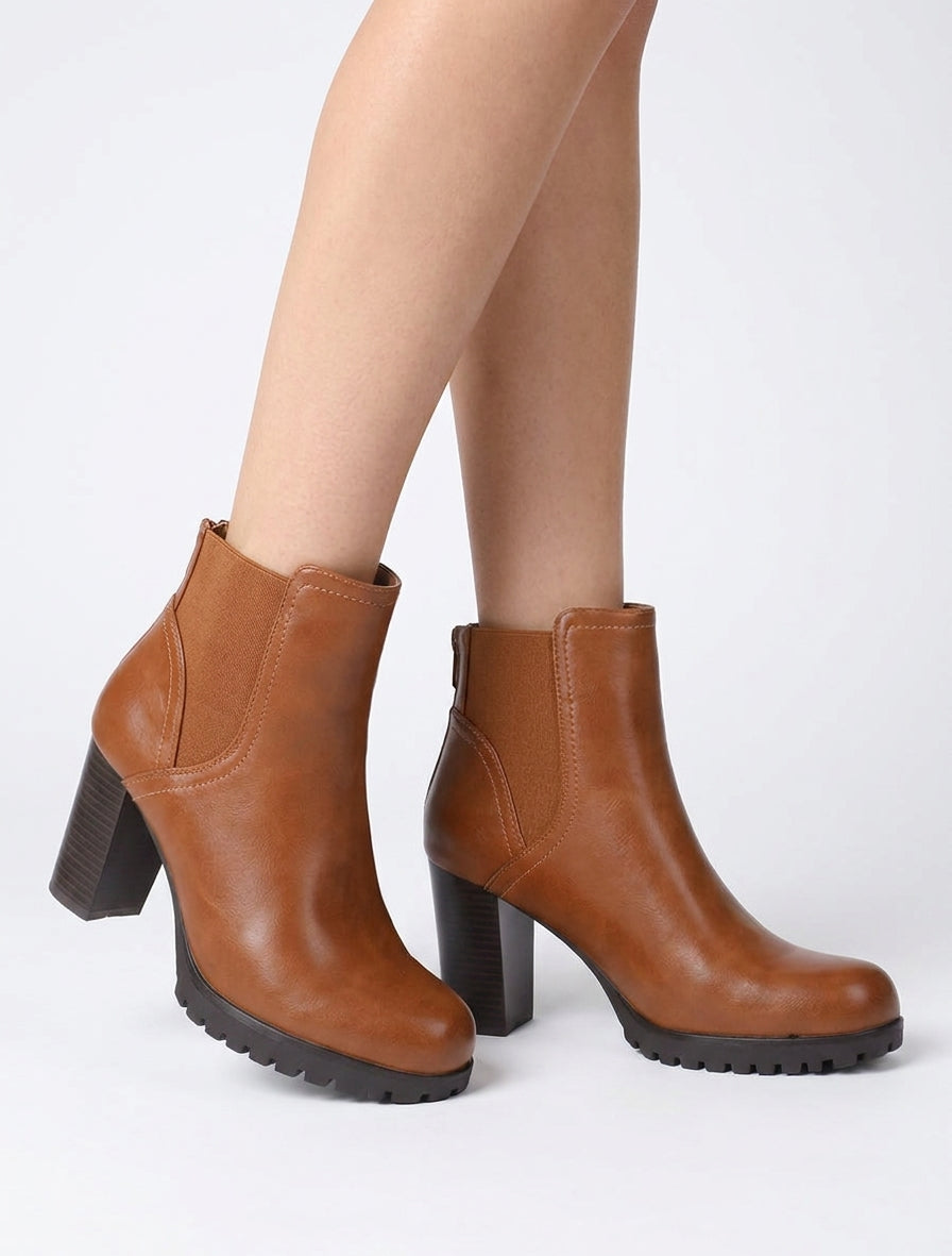 Bottines à talon haut et semelle crantée en simili - Camel